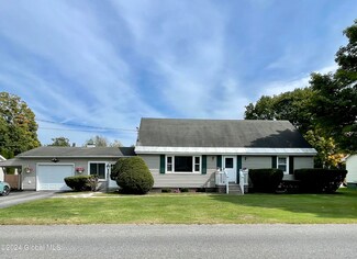 57 Orchard St, Glens Falls, NY 12801