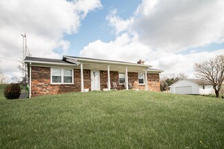 1976 Davis Rd, Sadieville, KY 40370