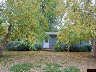 25 Catherine Ln, Lake Crystal, MN 56055