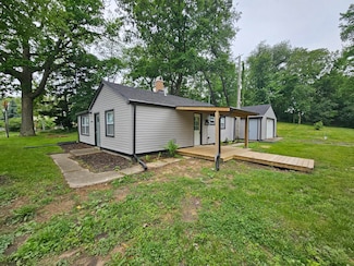 1980 Crisman Rd, Portage, IN 46368