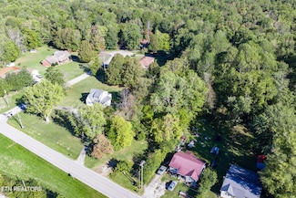 605 Woodcliff Rd, Monterey, TN 38574