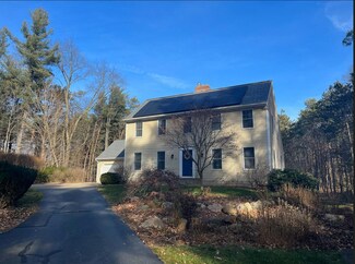 5175 Rosewood Ln, Hudsonville, MI 49426