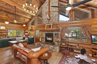 29632 Hook Creek Rd, Cedar Glen, CA 92321