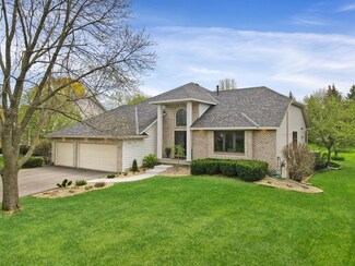 2085 Majestic Way, Chanhassen, MN 55317