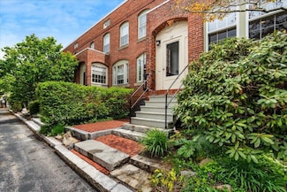 67 Kidder St, Manchester, NH 03101