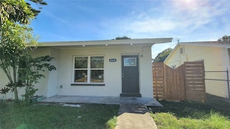 4134 1st Ave S, Saint Petersburg, FL 33711