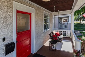 1607 28th St, Rock Island, IL 61201