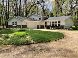 8454 S 34th St, Scotts, MI 49088