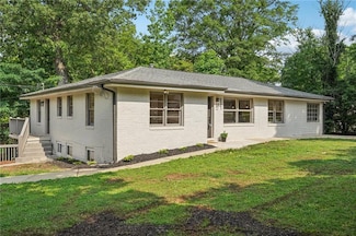 3422 Maplehurst Dr, Decatur, GA 30032