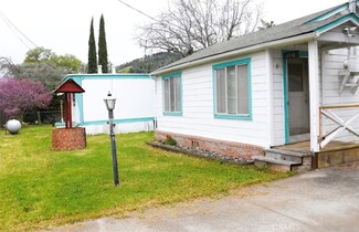 12958 3rd St, Clearlake Oaks, CA 95423