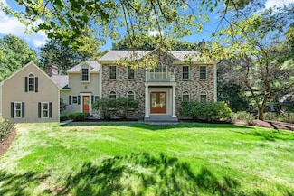 196 Newtown Rd, Acton, MA 01720
