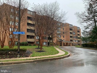 1 Southerly Ct Unit 206, Towson, MD 21286