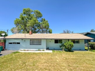 5639 Bel Aire Dr, Klamath Falls, OR 97603