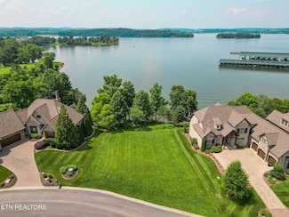 1376 Marina Way, Lenoir City, TN 37772