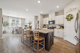 2140 Quinn Dr, White House, TN 37188