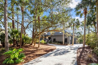 2947 Deer Point Dr, Johns Island, SC 29455
