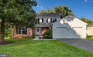 1328 Rock Chapel Rd, Herndon, VA 20170