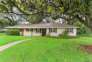 9325 Woodbine St, Baton Rouge, LA 70815