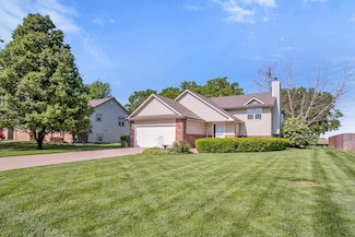 1303 Redbud Ct, Halstead, KS 67056