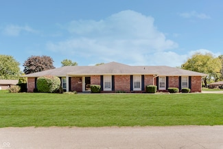 4504 Winter Dr, Anderson, IN 46012