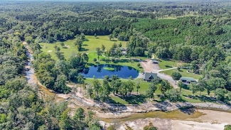 524 Jones White Rd, Woodville, MS 39631