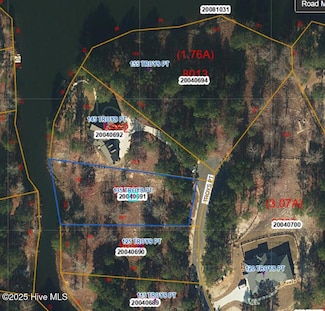 135 Troy's, West End, NC 27376