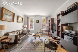 360 Clinton Ave Unit 4, Brooklyn, NY 11238