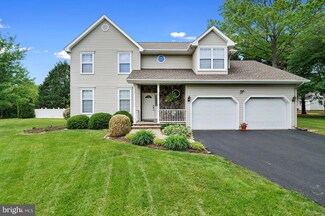 8 Millstone Ct, Dover, DE 19901