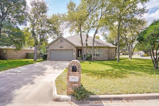 2912 Brandy Ln, Georgetown, TX 78628