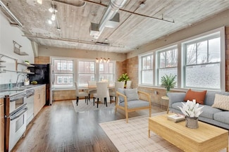 238 Peters St SW Unit 205, Atlanta, GA 30313