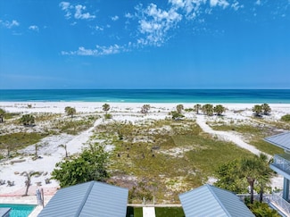 1070 Eldorado Ave, Clearwater Beach, FL 33767