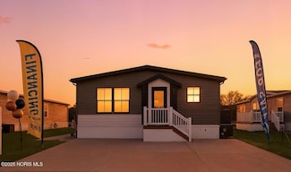 27484 Oregon Rd, Perrysburg, OH 43551