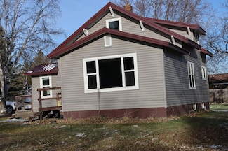 108 4th St SW, Sebeka, MN 56477