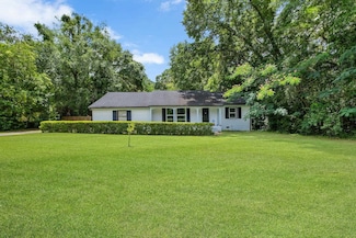 2121 Shady Oaks Dr, Tallahassee, FL 32303