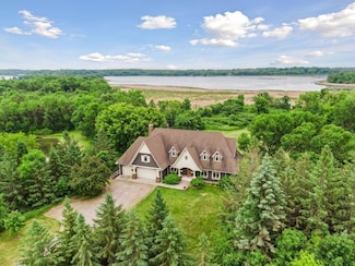 1755 Chateau Way, Maple Plain, MN 55359
