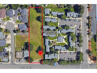 2549 E Barnett Rd, Medford, OR 97504