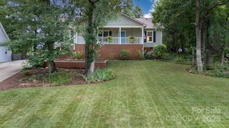 1631 Amanda Ln, Rock Hill, SC 29730