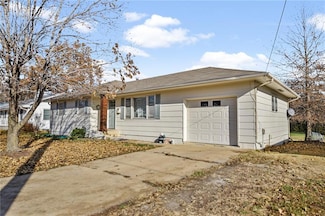708 Kitty St, Trenton, MO 64683