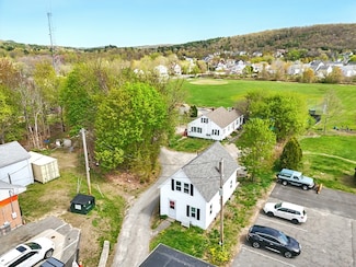 124-126 Main St, Monson, MA 01057