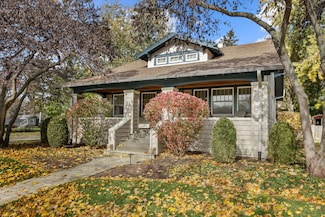 518 South St, West Dundee, IL 60118