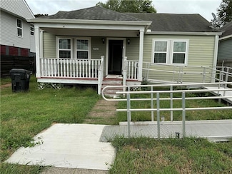5923 Painters St, New Orleans, LA 70122
