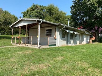 1007 Ash St, Atchison, KS 66002