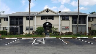 927 NE 199th St Unit 205, Miami, FL 33179