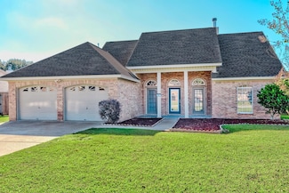 7621 Clearview Ln, Lumberton, TX 77657