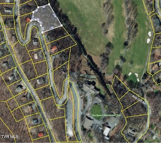 128 Clubhouse Rd, Beech Mountain, NC 28604