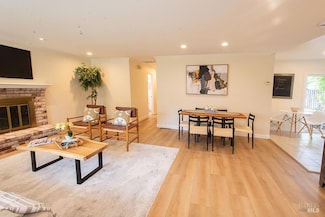 293 Siesta Way, Sonoma, CA 95476