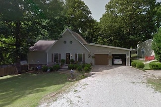 475 Thomas Rd, Tuscumbia, AL 35674