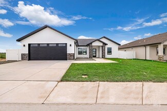 3112 Gemini Ave, Hollister, ID 83301