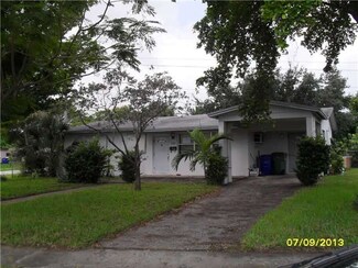 220 SW 69th Terrace, Pembroke Pines, FL 33023