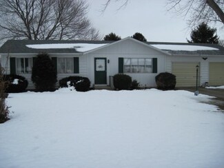 66236 Pine Rd, North Liberty, IN 46554